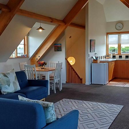 Ddog Vineyard & Bnb Renwick Eksteriør bilde